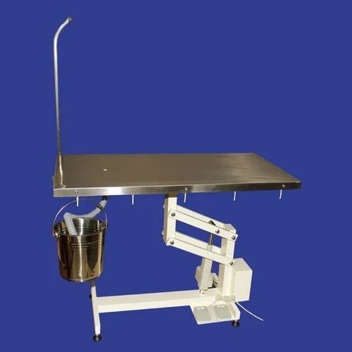 Elektrische OP-Tisch fur Tierpraxen - Z - Life Support Systems - mechanischer / für Großtiere / für Haustiere