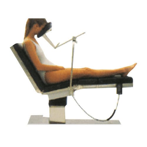 Erneurochirurgischer OP-Tisch - NEUROSTAR 4S - Magnatek Enterprises - elektrisch / mit Hubfunktion / vierteilig