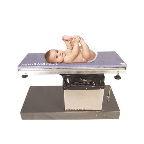 Universeller OP-Tisch - Babystar - Magnatek Enterprises - elektrisch / für Kinder / mit Hubfunktion