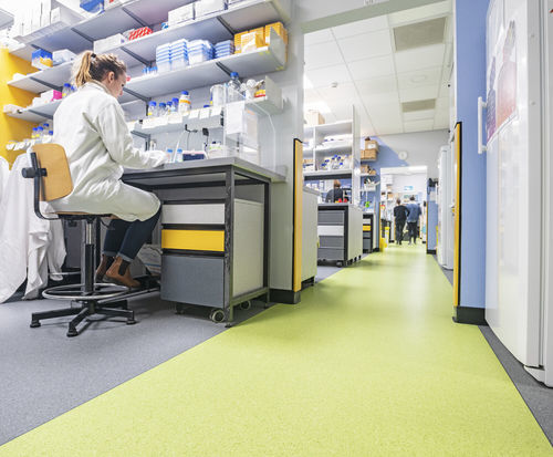 Vinyl-Bodenbelag - ATTRACTION® CLEANTECH - GERFLOR - PVC / Schutz / rutschfest