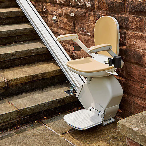 Treppenlift für gerade Treppen - 130 - Acorn Mobility Services - für Außenbereich / für Humanmedizin / Typ Sessel