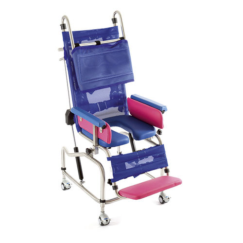 Duschstuhl mit hoher Rückenlehne - 981/IN - Care & Independence - mit Armlehnen / mobil / mit Fußstütze