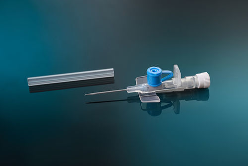 Nadel zur intravenösen Injektion - Farcocathe I.V. Cannula - Farcomake - mit Flügel / steril / gesichert