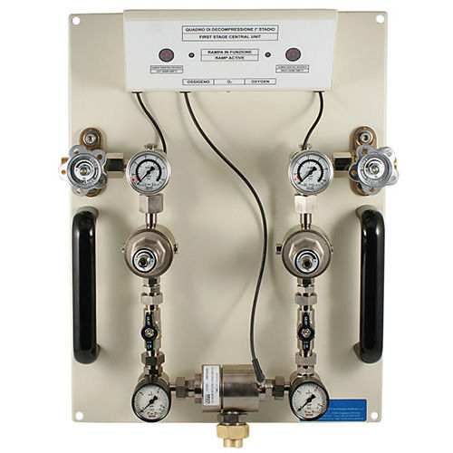 Sauerstoff-Verteilereinheit - APR 40  - STM - Sistemi Tecnologie Medicali - N2O / CO2 / wandmontiert