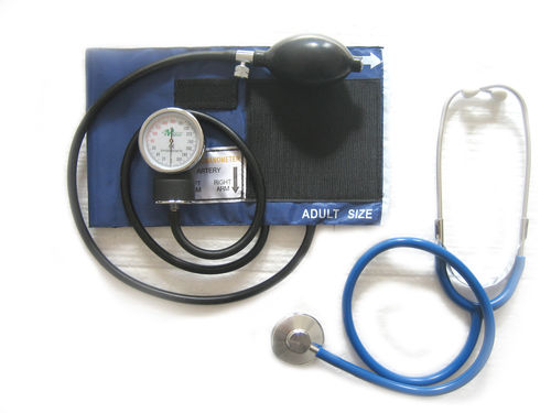 Aneroid-Blutdruckmessgerät - MC-50B - Wuxi Medcare Instrument Co., Ltd. - mit Stethoskop