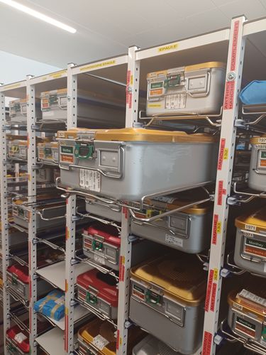 Modulares Regal - MATTTEO - für Container