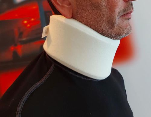 Halbsteife Zervikalstütze - Artsanity - B (8.5 cm) / für Erwachsene