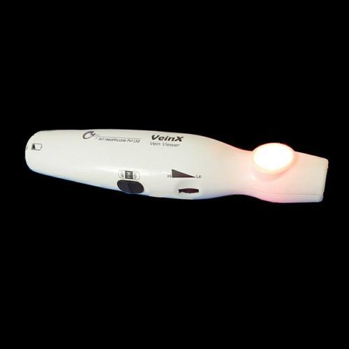 Venensucher für Neugeborene - VeinX - AVI Healthcare - LED