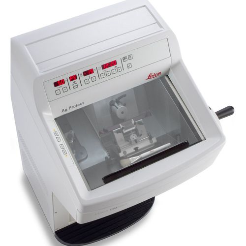 Kryostat-Mikrotom / Kryoschneiden - CM1860 - Leica Biosystems - für die Histologie / Labor / mit Tastatur