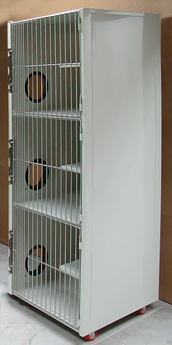 Tierkäfig für Katzen - 1200-31, 1200-34, 1200-37 - Tristar Vet - 3 Abteile / Edelstahl
