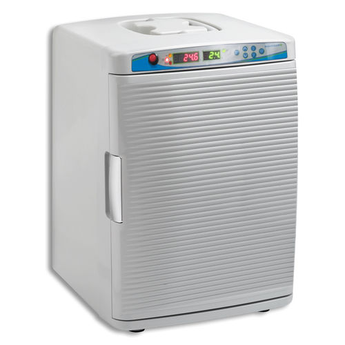 Labor-Inkubator / CO2 - myTemp&trade; - BENCHMARK SCIENTIFIC - Tisch / Edelstahl / 1 Tür