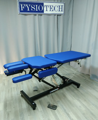 Untersuchungsliege für Physiotherapie - Treat® 2 - Fysiotech - elektrisch / dreiteilig / blau