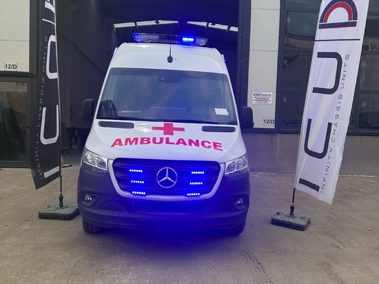 Mercedes Ambulance Hersteller und Medizinische Ausrüstungen