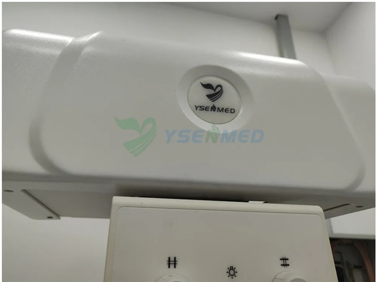 Dynamisches digitales Radiographiesystem YSX-RF65D von YSENMED im Test vor der Ausreise in den Sudan.