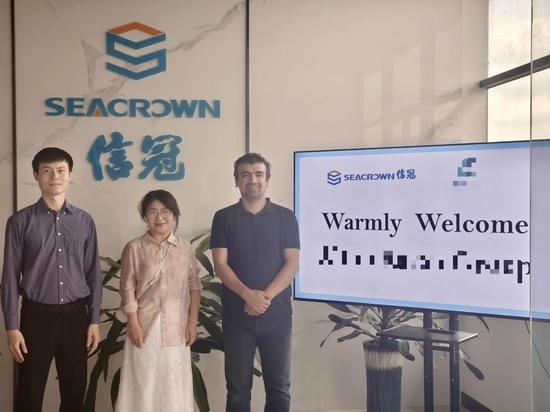 Willkommen globale Partner in der Seacrown Factory