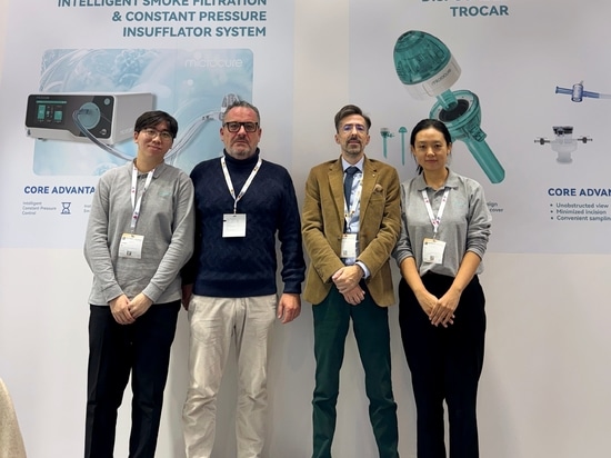 Medica 2025 Tag 1: Ein fruchtbarer Start!
