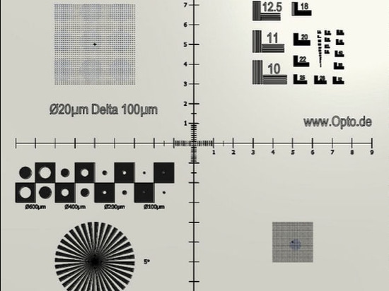 Mikroskop kalibrieren mit Opto's Kalibriertarget 1.000 Linienpaaren pro Millimeter
