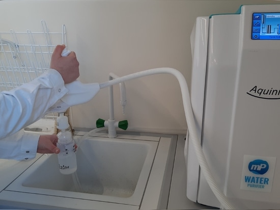 Moderne Reinstwassertechnik für eine praxisnahe naturwissenschaftliche Ausbildung